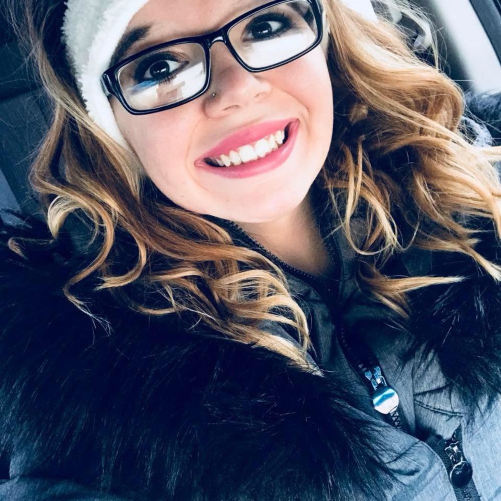 Meet your Posher, Kylee